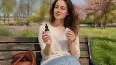 Huile de CBD contre le rhume des foins : le chanvre peut-il aider en cas d’allergies?